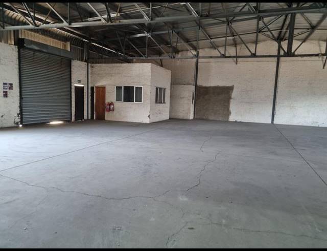 406M² WAREHOUSE TO LET IN ROCKY DRIFT